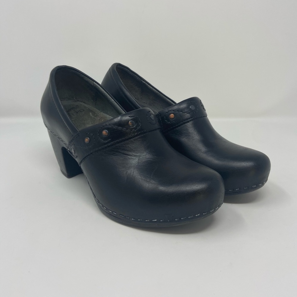 Dansko Riki Black Leather Heeled Clog EU 37